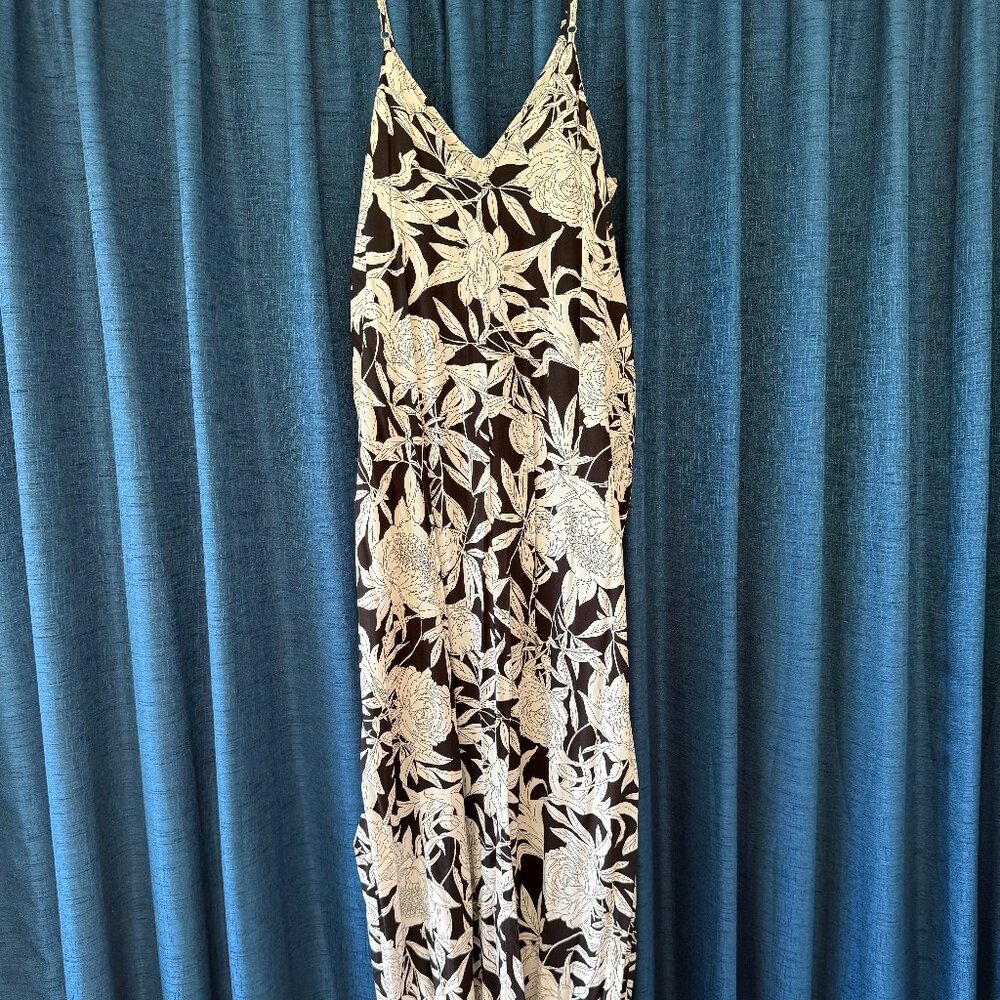 Black & White Floral Maxi Dress - One Size